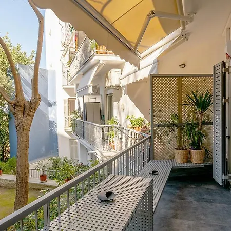 Secret Garden Downtown Apartamento Atenas